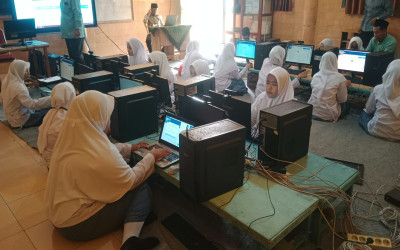 Evaluasi Pelaksanaan Tes Kemampuan Akademik (TKA) Berbasis Komputer dalam Memetakan Kompetensi Literasi dan Karakter Siswa di MA As-Salafiyah Sumber Duko Pakong